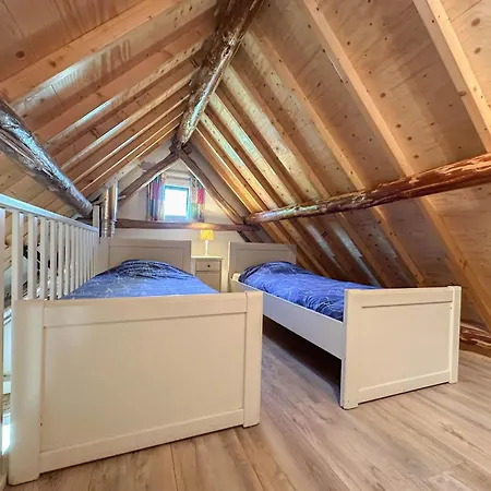 Biesboschhuisje * Hooge Zwaluwe
