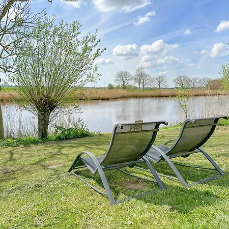 Biesboschhuisje Semesterbostad Hooge Zwaluwe