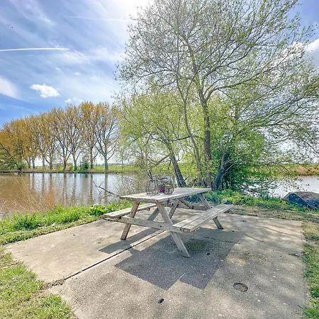 Biesboschhuisje Сasa de vacaciones *